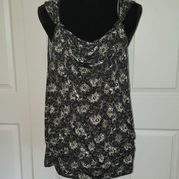 Tank Top - Picture 1 of 3